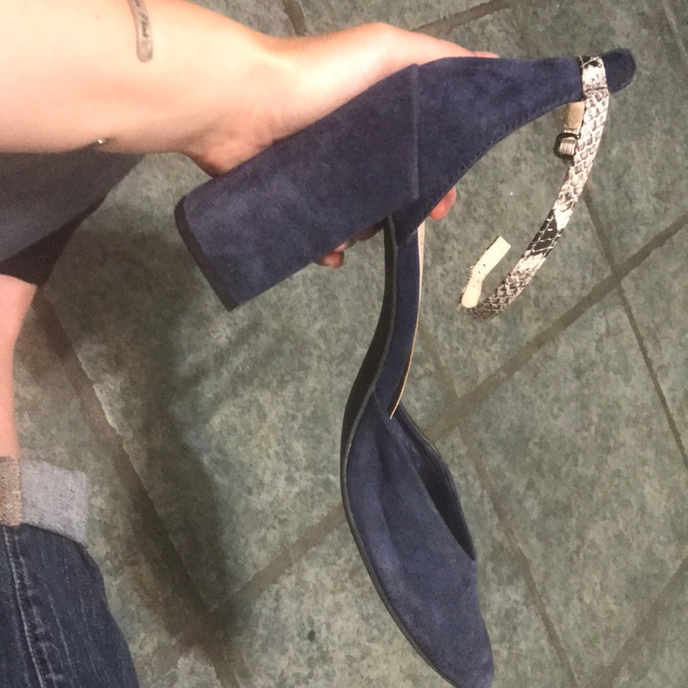 Seychelles Heritage Heels